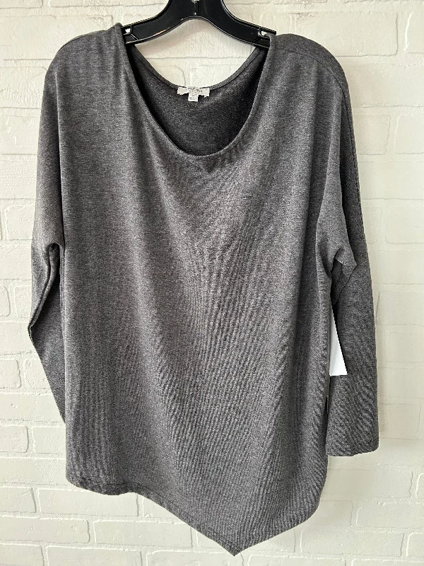 women's tops for those who want to elevate their everyday wear with chic and elegant piecesTop Long Sleeve Basic By Umgee In Grey, Size: M