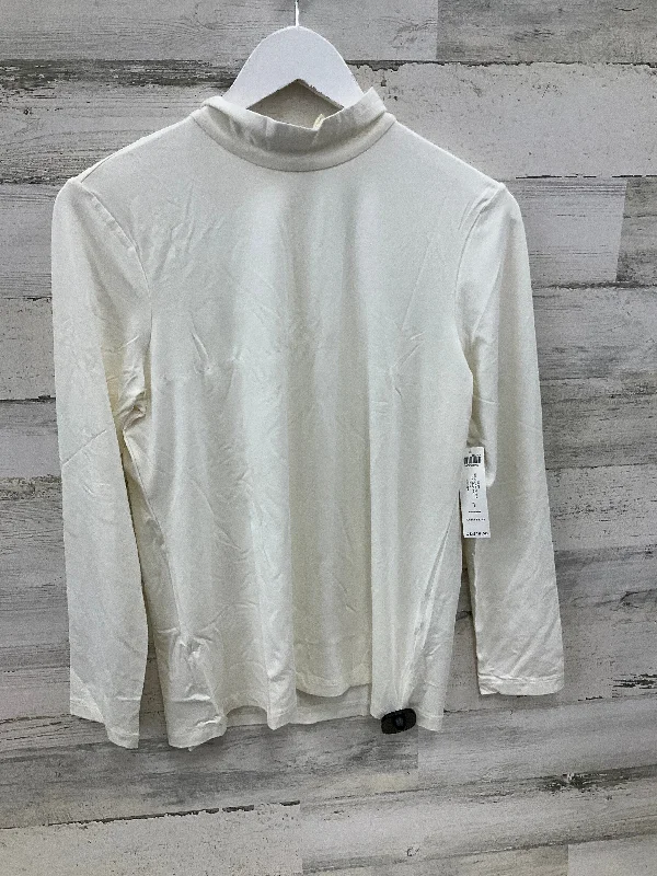 women's tops for those who value both quality and affordabilityTop Long Sleeve By Chicos In Ivory, Size: M