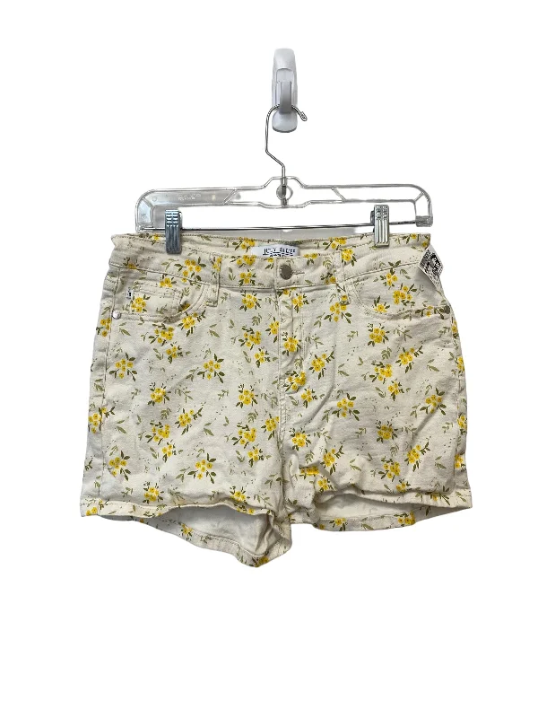 women's spandex shortsShorts By Judy Blue In Floral Print, Size: L