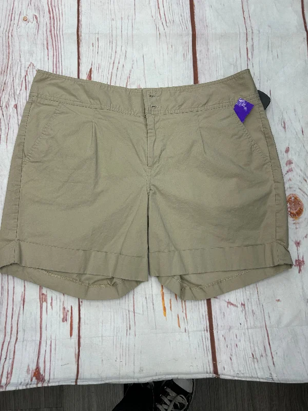 women's lightweight shortsShorts By Dockers In Khaki, Size: 14