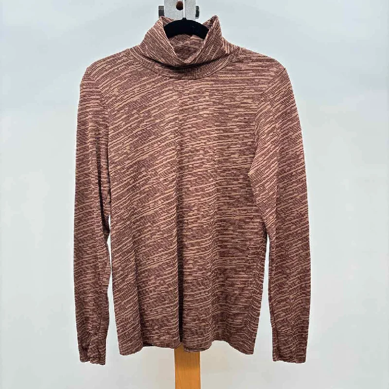 women's tops for those who want to wear pieces that are both functional and fashionableAthleta Women's Size XL Brown Stripe Long Sleeve Shirt