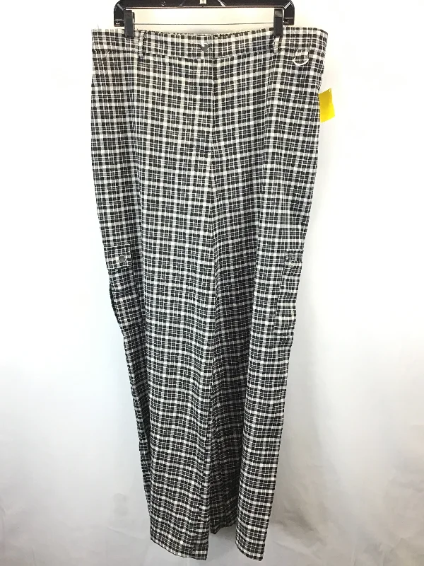 women's corduroy pantsPants Ankle By Forever 21 In Plaid, Size: 2x