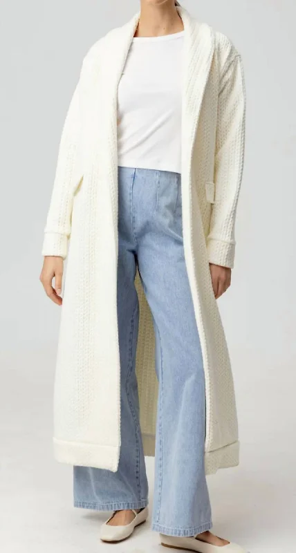 Plus-Size Pullover Chunky SweatersElle Coat In Ivory